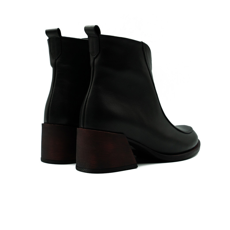 Guero sieviešu zābaki