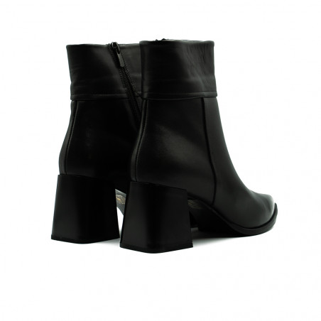 Guero sieviešu zābaki