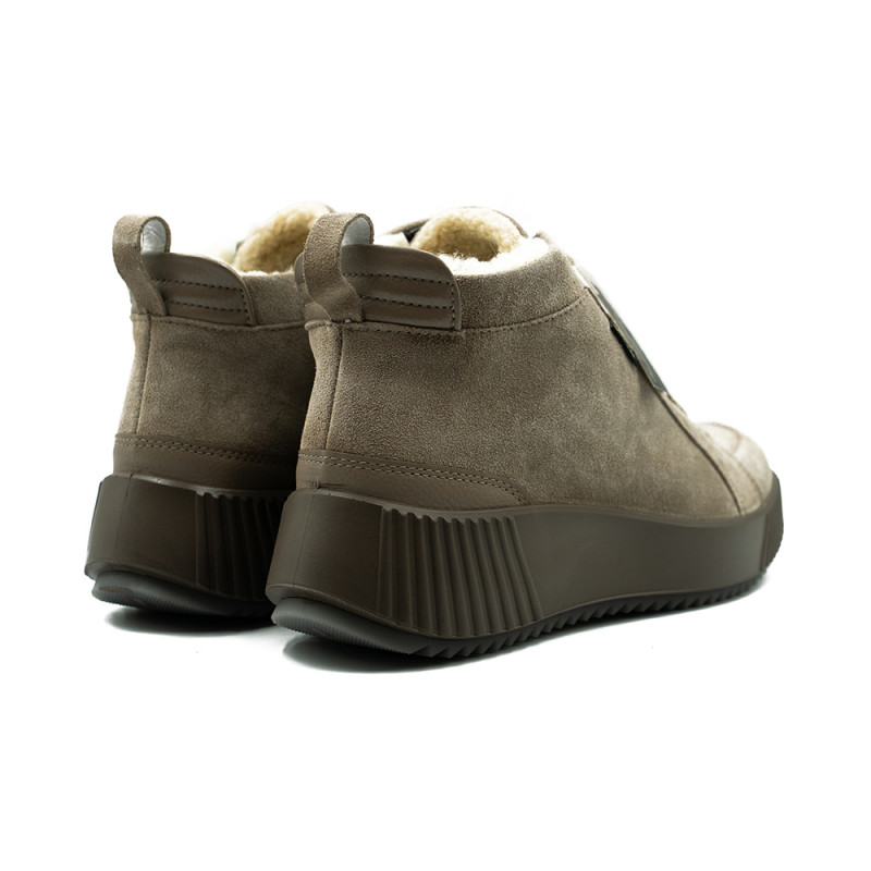 Ara sieviešu zābaki