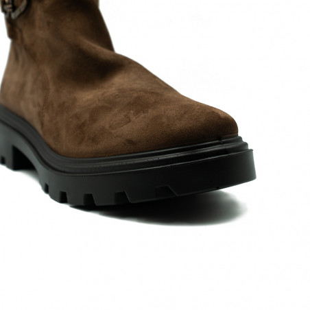 Ara sieviešu zābaki