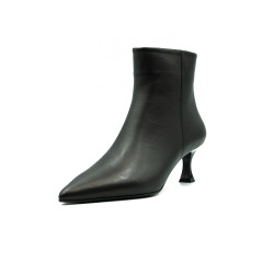 Nicolo Ferretti sieviešu zābaki