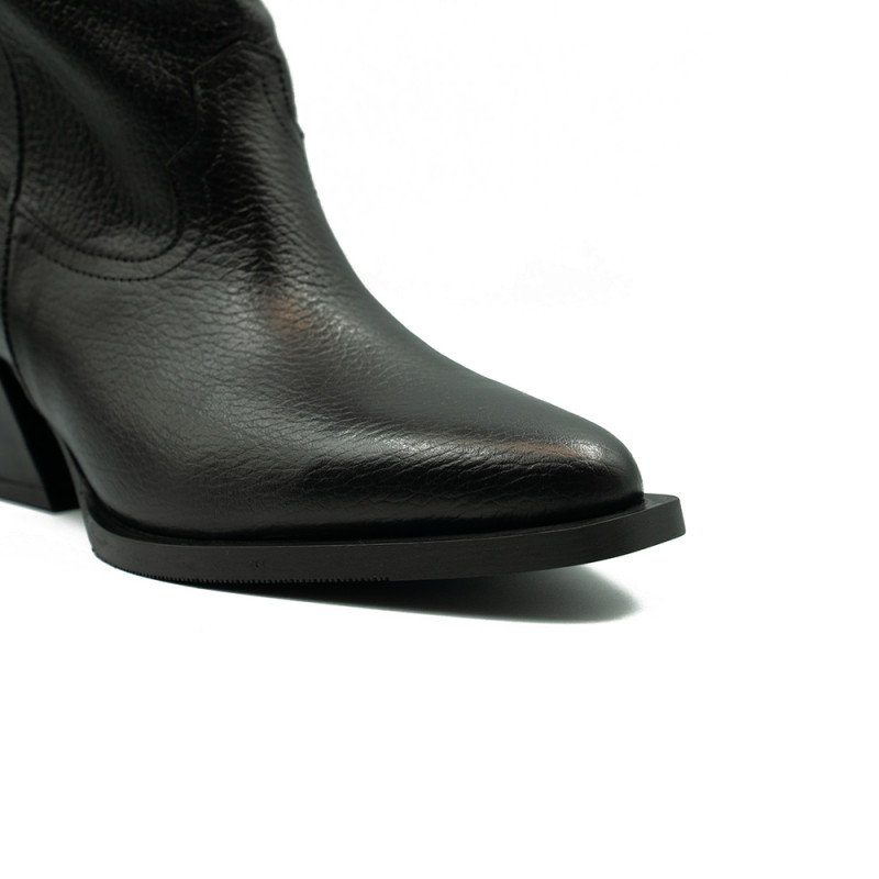 Nicolo Ferretti sieviešu zābaki