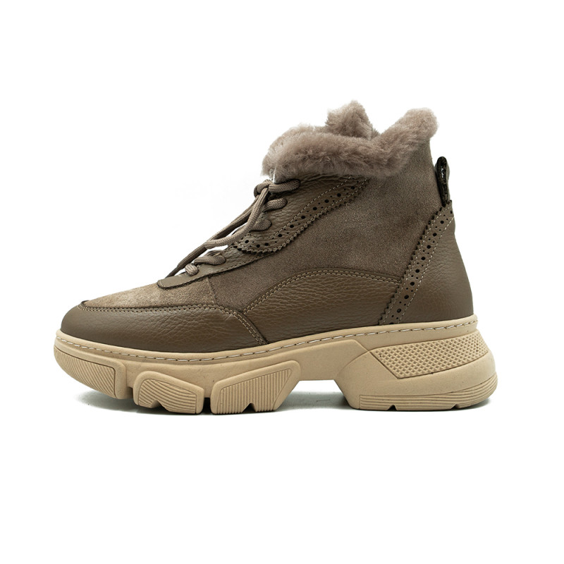 Nicolo Ferretti sieviešu sporta zābaki