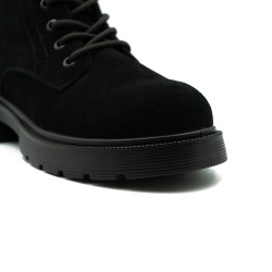 Loretta Vitalezābaki sievietēm