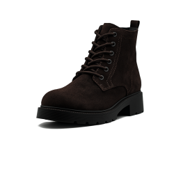 Loretta Vitalezābaki sievietēm