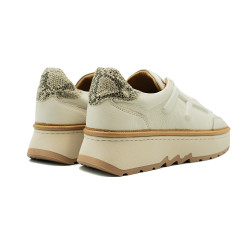 Nicolo Ferretti sieviešu sporta kurpes