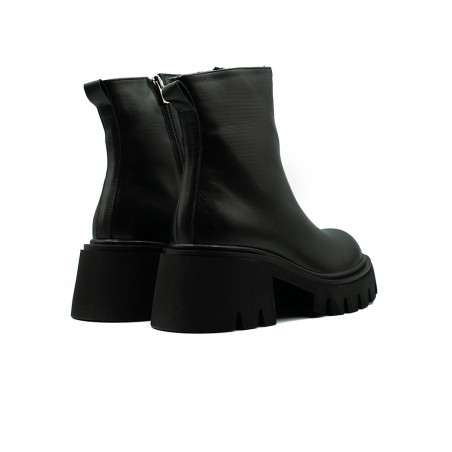 Nicolo Ferretti sieviešu zābaki