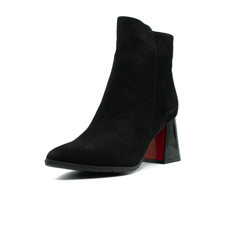 Nicolo Ferretti sieviešu zābaki