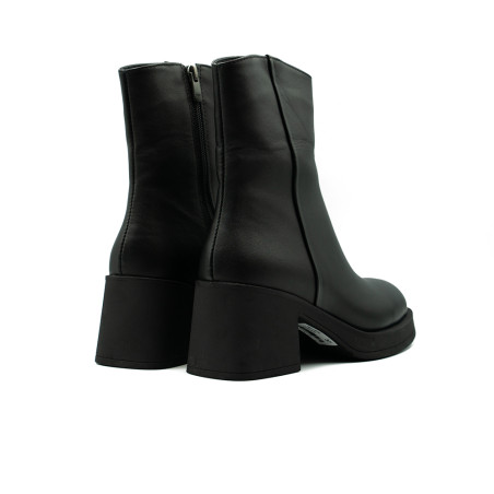 Nicolo Ferretti sieviešu zābaki