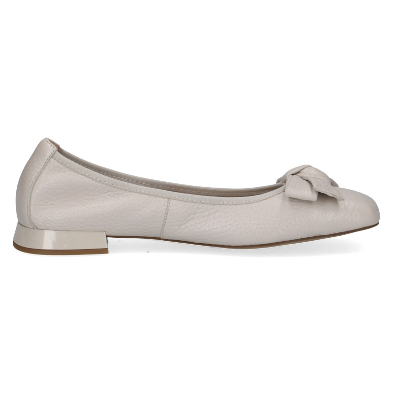 Caprice sieviešu kurpes