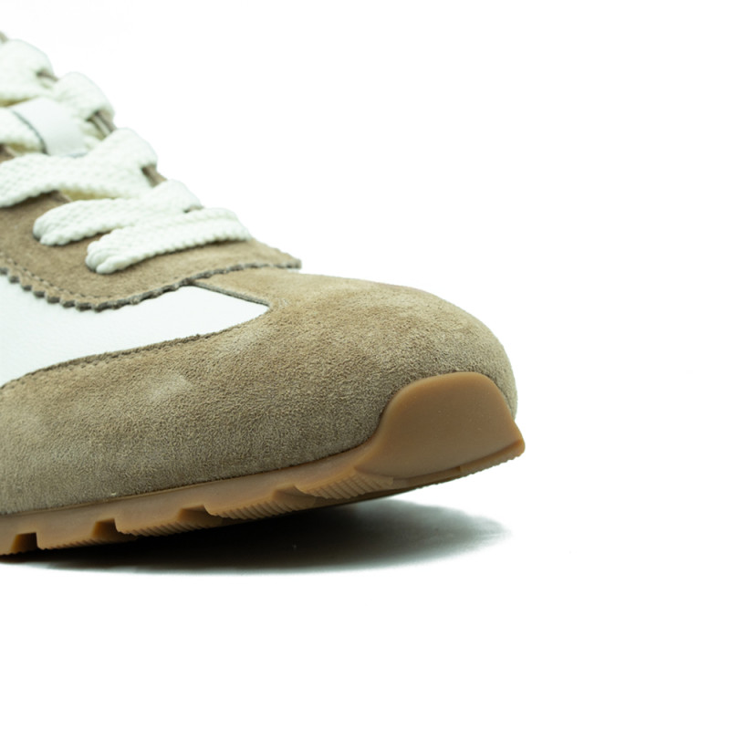 Loretta Vitale sieviešu sporta kurpes