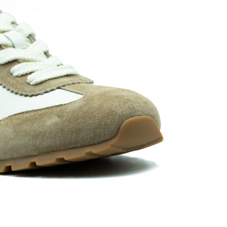 Loretta Vitale sieviešu sporta kurpes