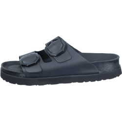 Polking sieviešu iešļūcenes